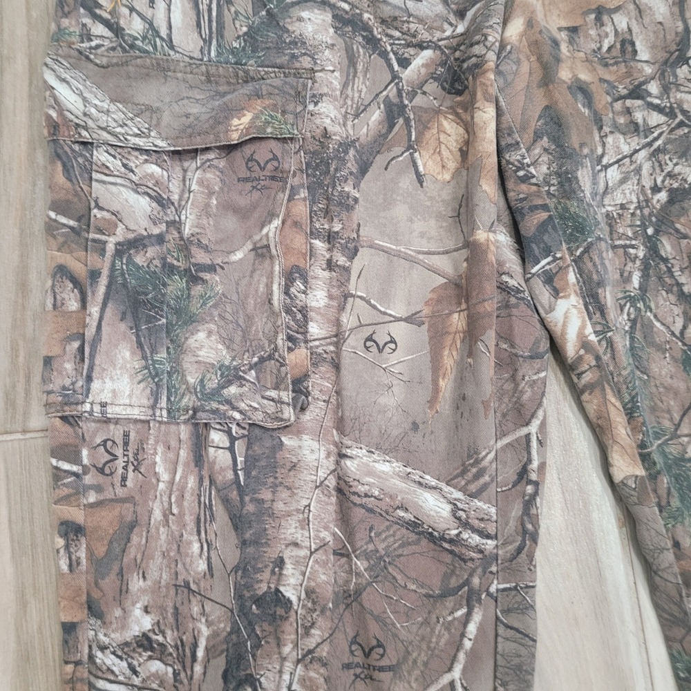 Realtree Xtra Camo Cargo Pants Mens XL 40/42 Hunting Tactical Forest 95444-7-C1 - Picture 6 of 15